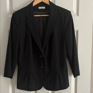 Worthington Classic Short Black Blazer with Pinstripes, 3/4 Sleeves, collar.